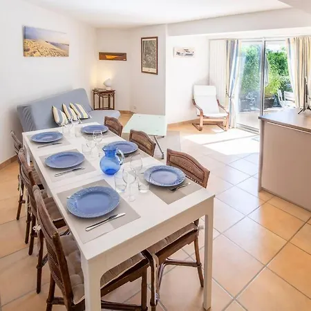 Lägenhet Forest Flat / Terrasse-spa-bbq-10min A Pieds De La